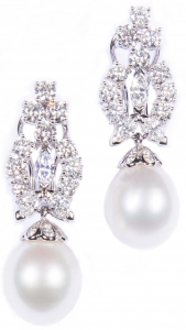 Pearl Set 7 Earrings (Exclusive to Precious) 